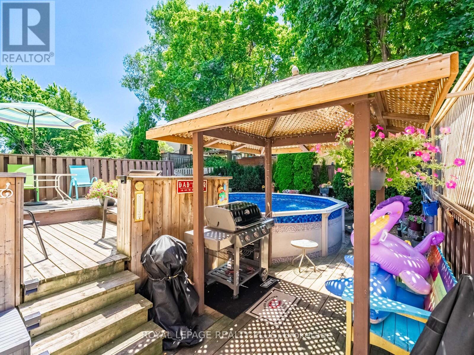 Photo 29 of 4097 Trapper Crescent, Mississauga ON