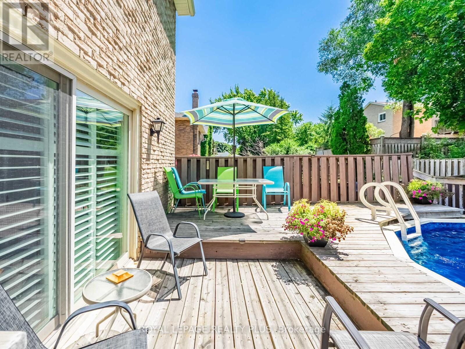 Photo 33 of 4097 Trapper Crescent, Mississauga ON