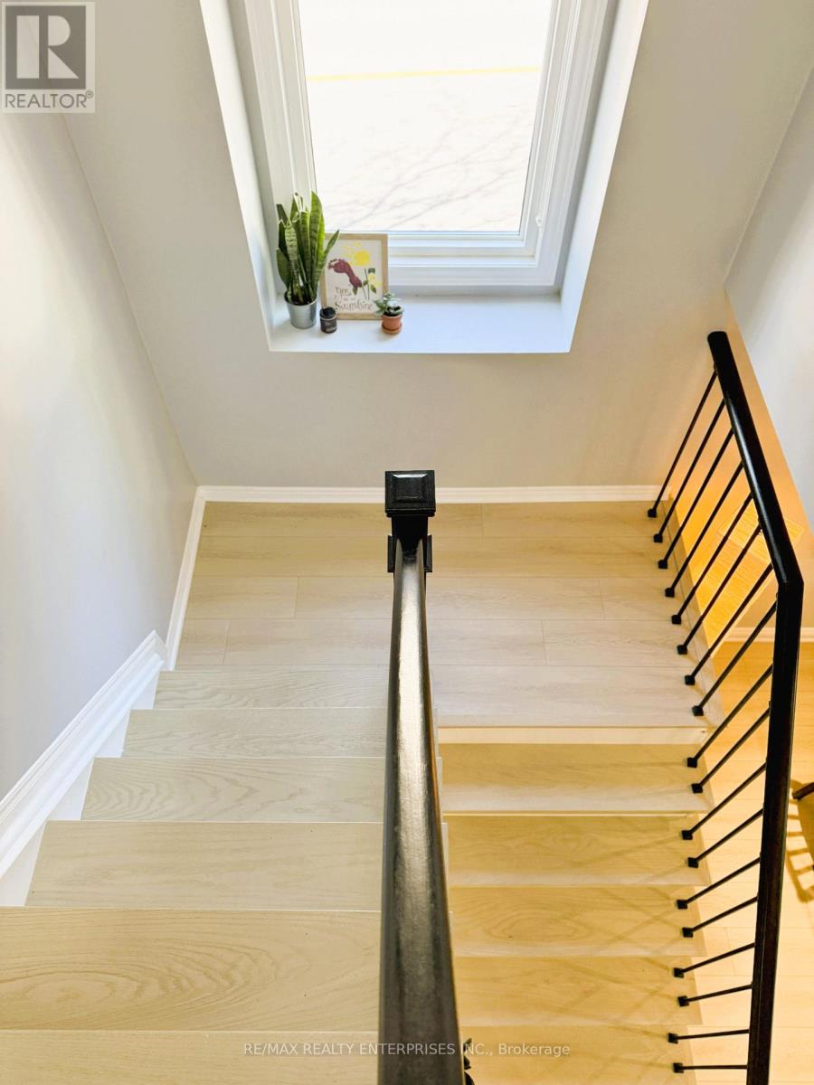 Photo 28 of 19 1180 Walden Circle, Mississauga ON