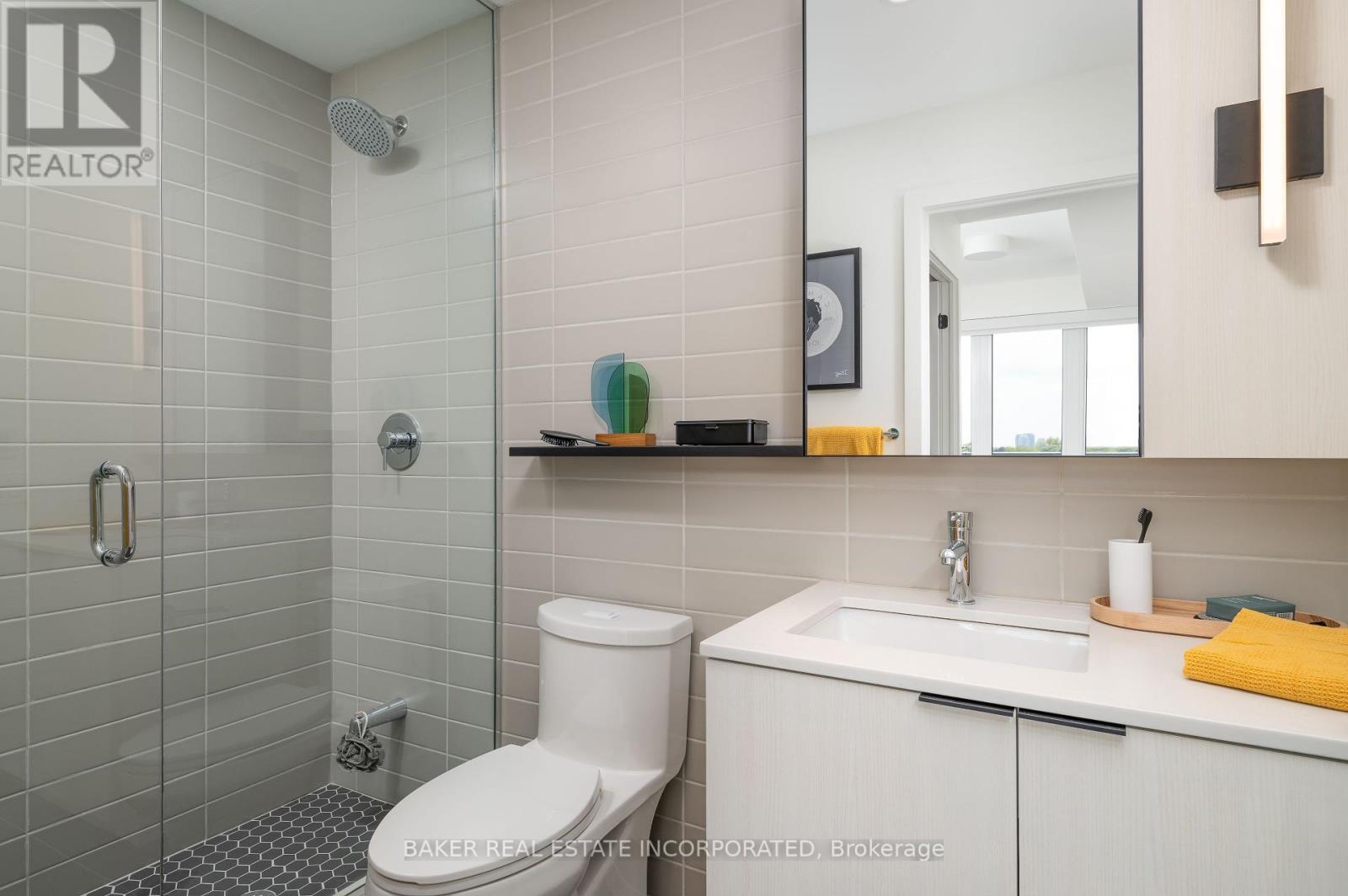 Photo 2 of 715 740 Dupont Street, Toronto ON