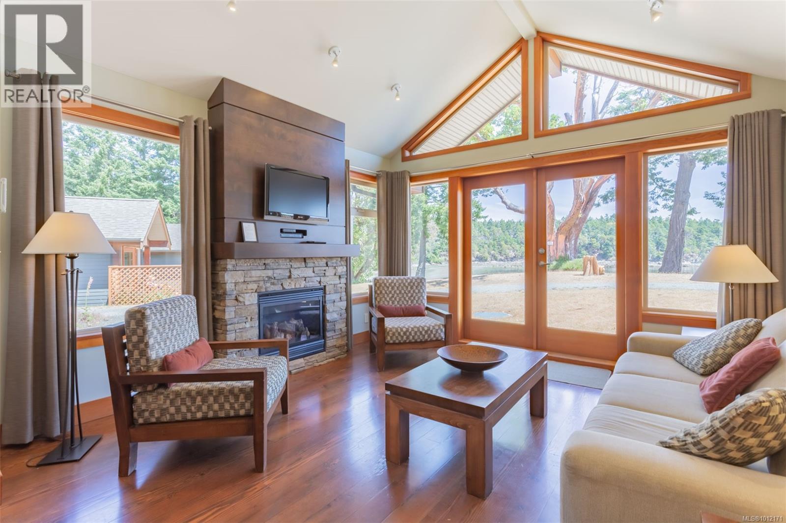 108B1 494 Arbutus Dr, Mayne Island