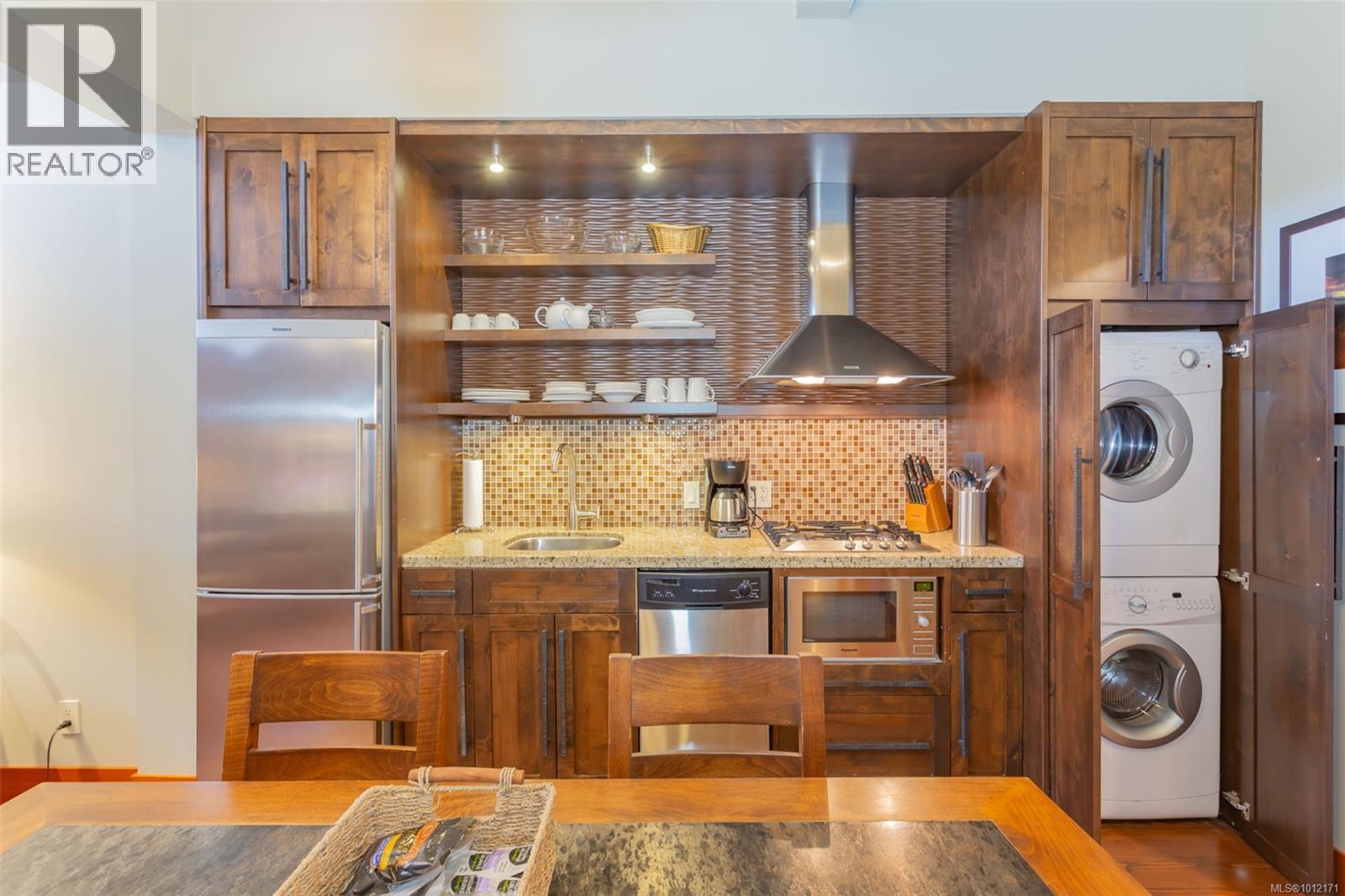 108B1 494 Arbutus Dr, Mayne Island