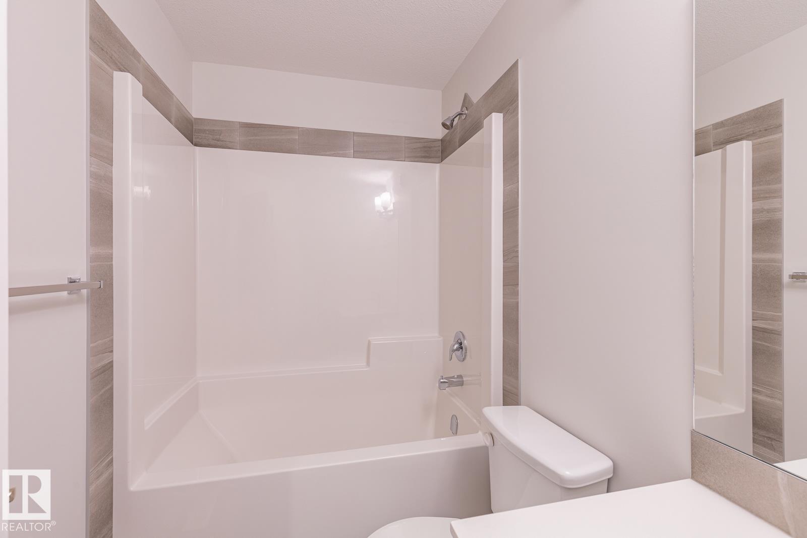 Photo 14 of 6258 175 A Av Nw, Edmonton AB