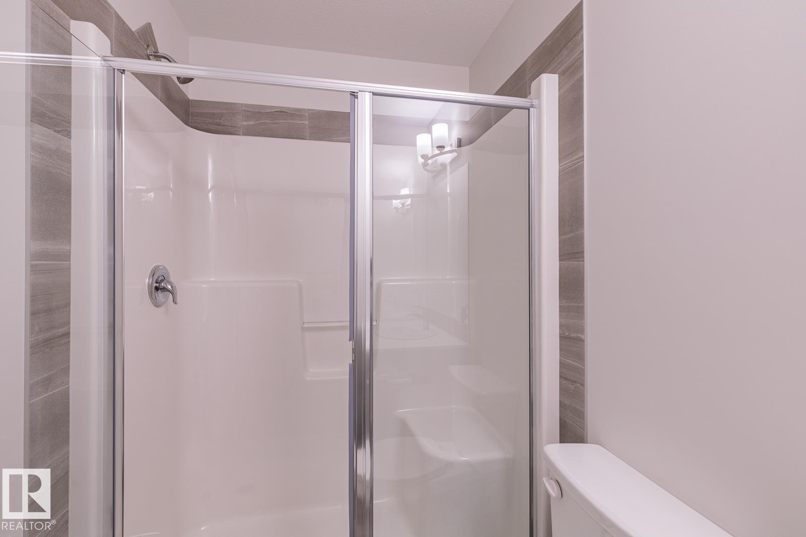 Photo 5 of 6258 175 A Av Nw, Edmonton AB