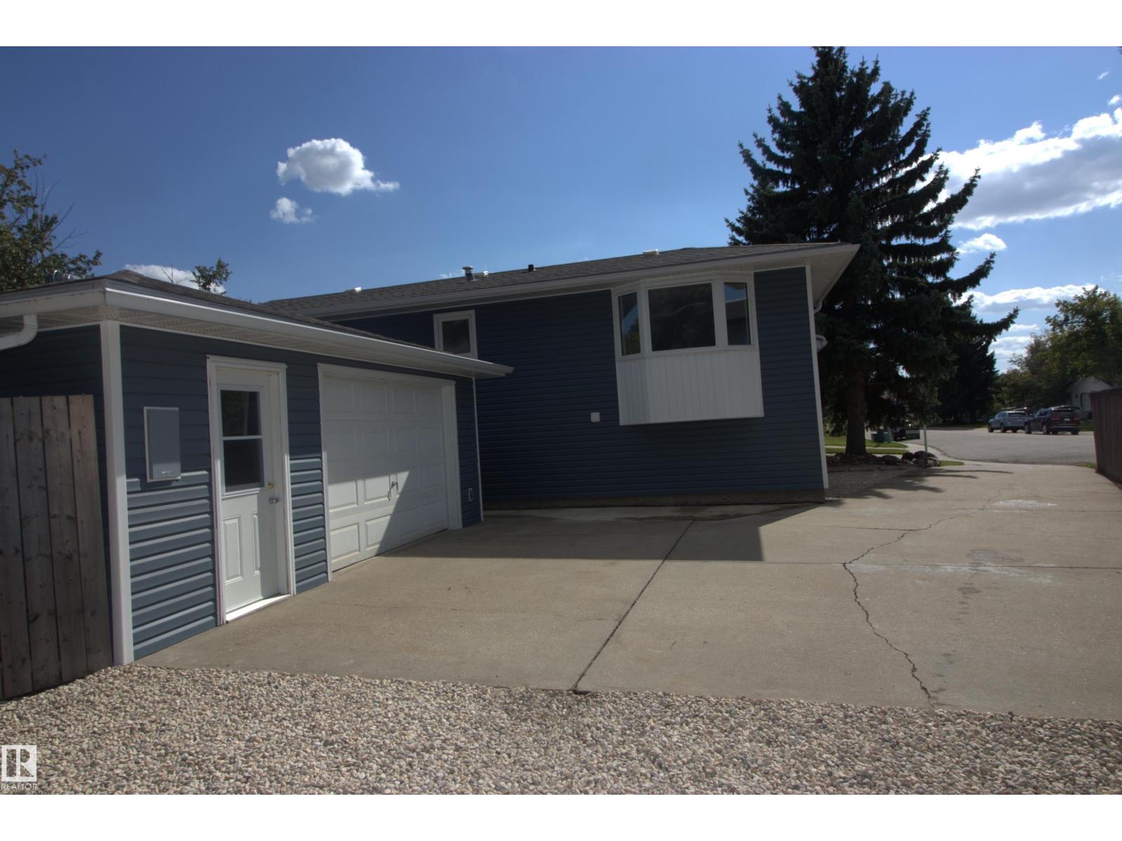 Photo 41 of 4319 54 St, Beaumont AB
