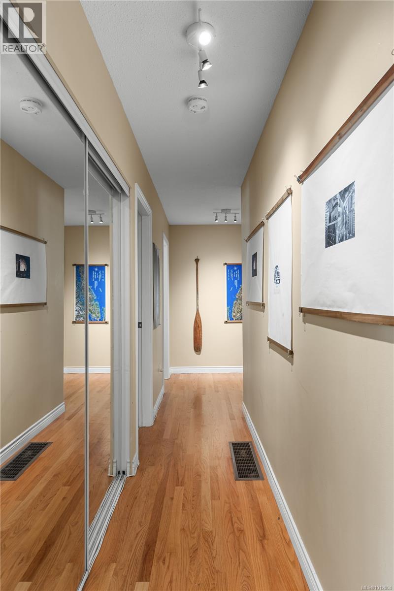  1571 Arrow Road, Saanich