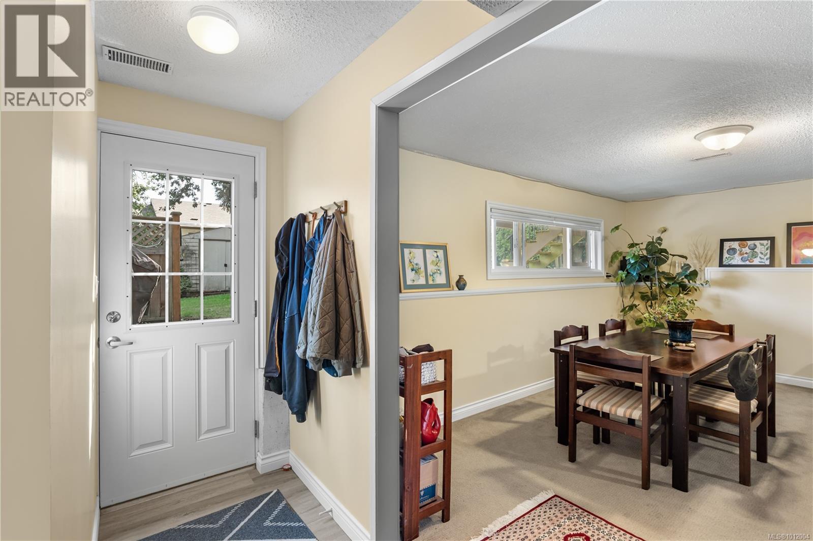  1571 Arrow Road, Saanich