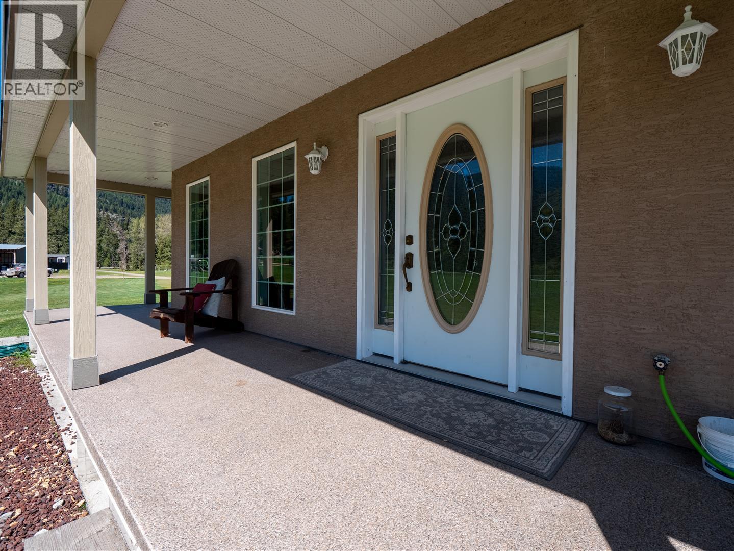 5284 Christian Valley Road, Westbridge