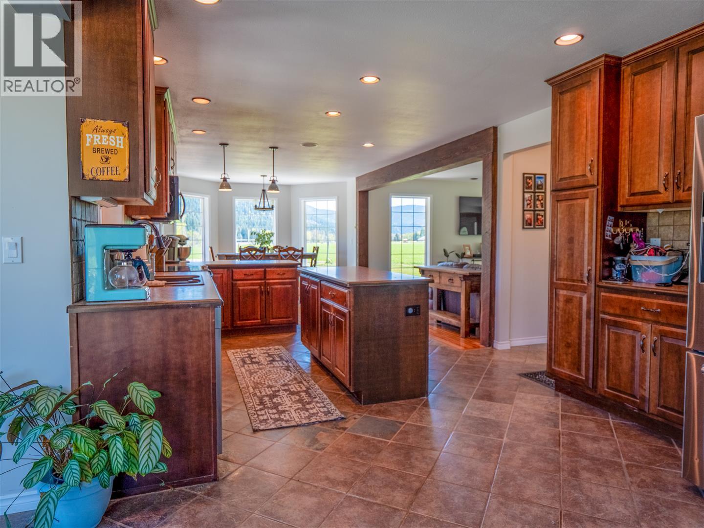 5284 Christian Valley Road, Westbridge