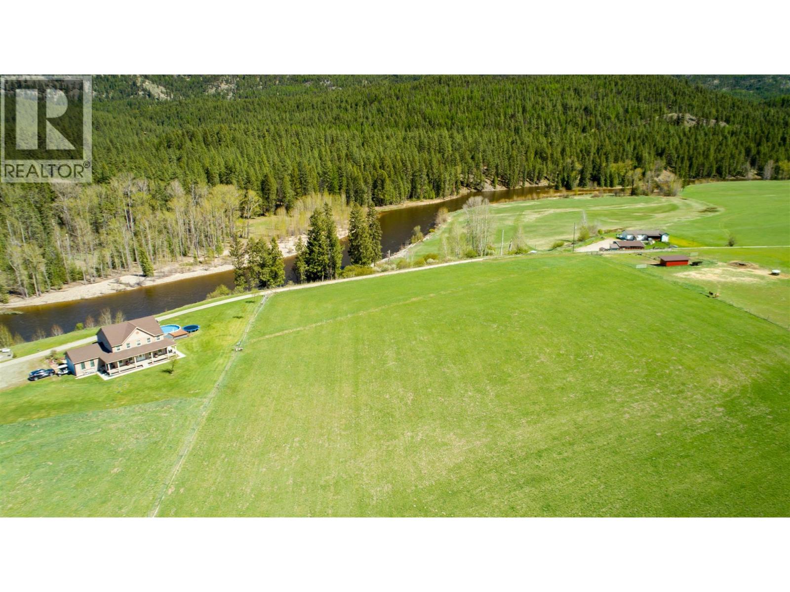 5284 Christian Valley Road, Westbridge
