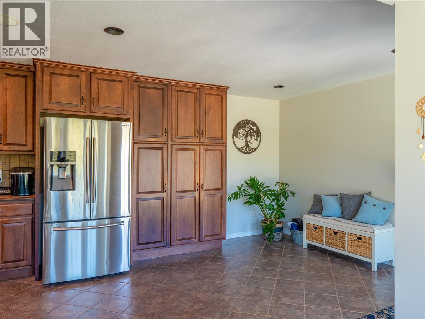 5284 Christian Valley Road, Westbridge