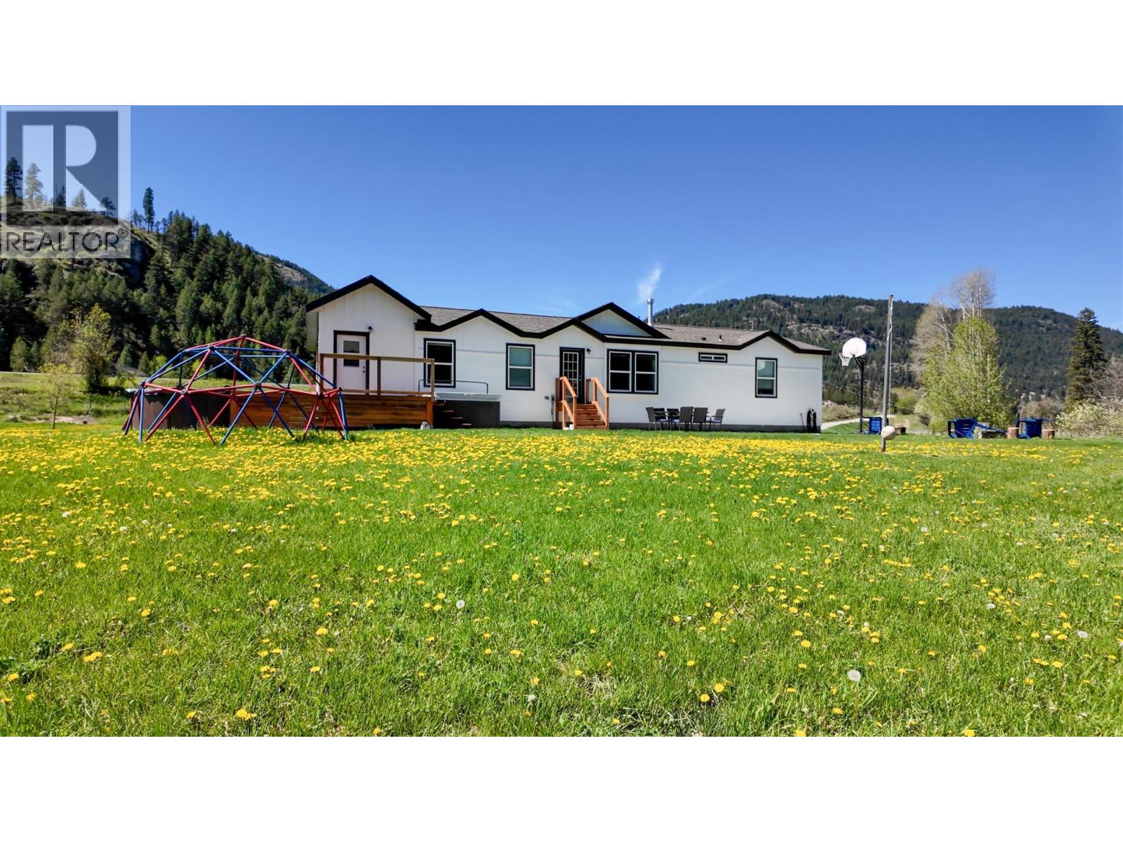 5284 Christian Valley Road, Westbridge