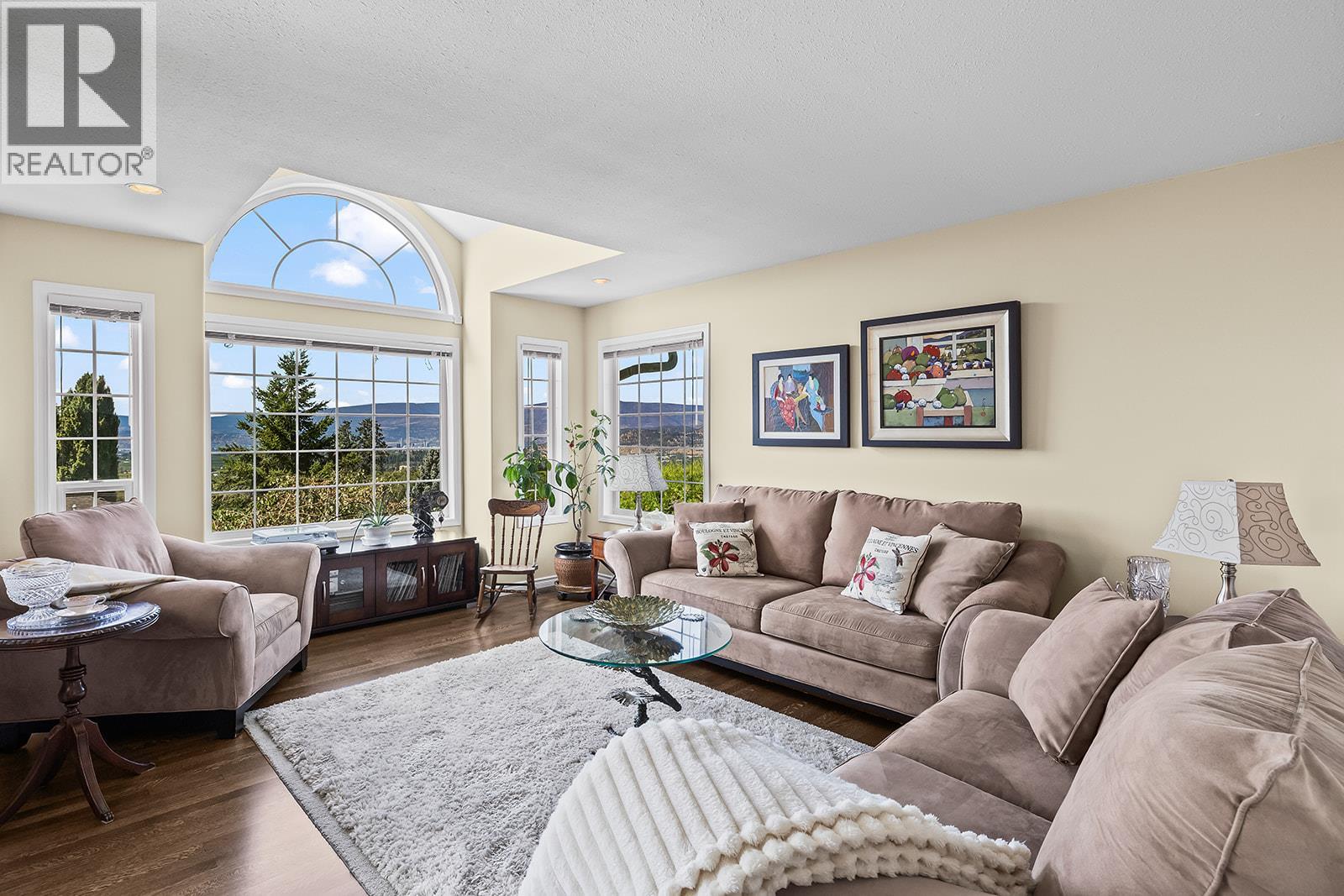 Photo 28 of 1337 Bentien Road, Kelowna BC