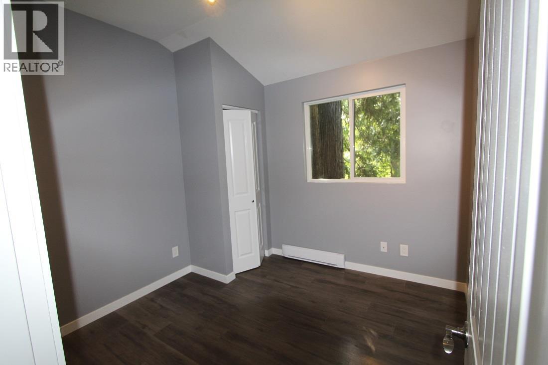 Photo 7 of 7521 Castle Heights, Anglemont BC
