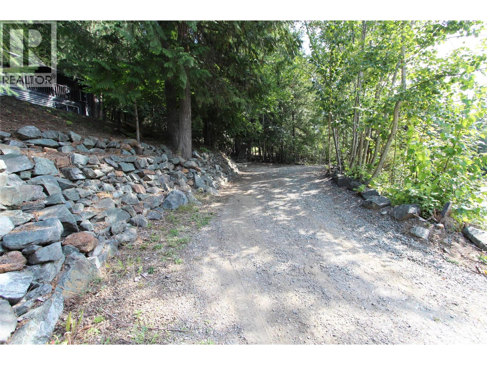 Photo 12 of 7521 Castle Heights, Anglemont BC
