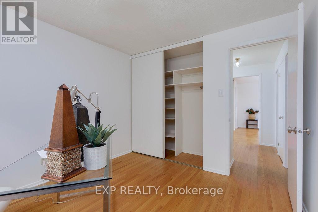 Photo 40 of 19 Ancroft Court, Ottawa ON