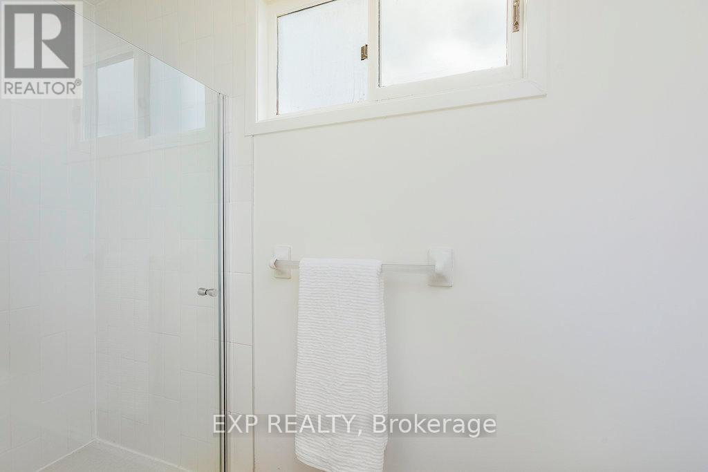 Photo 18 of 19 Ancroft Court, Ottawa ON