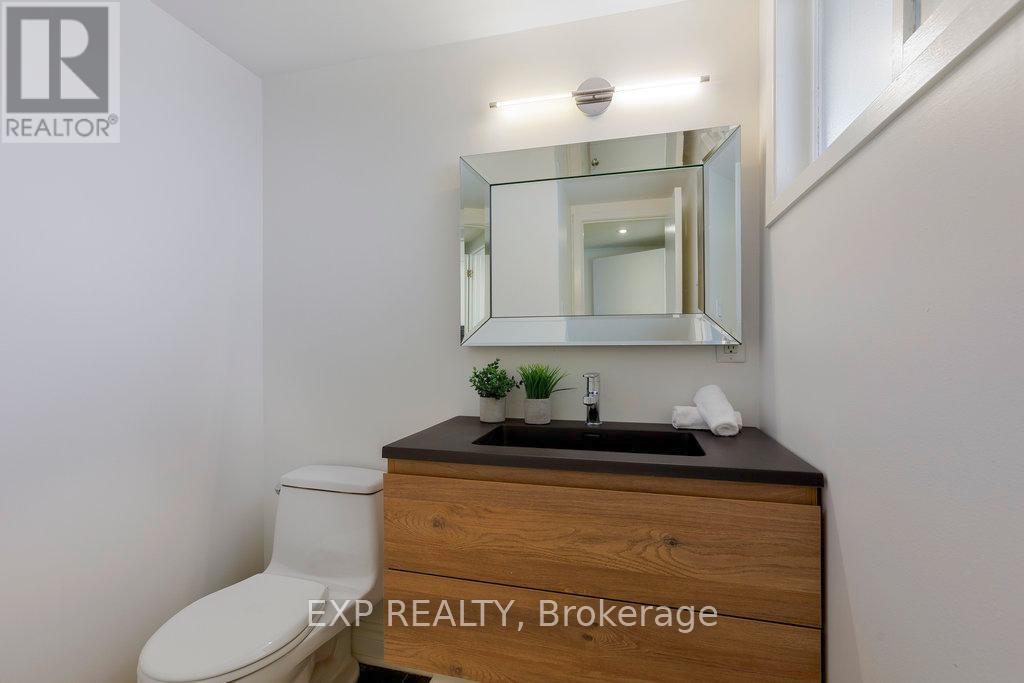 Photo 23 of 19 Ancroft Court, Ottawa ON