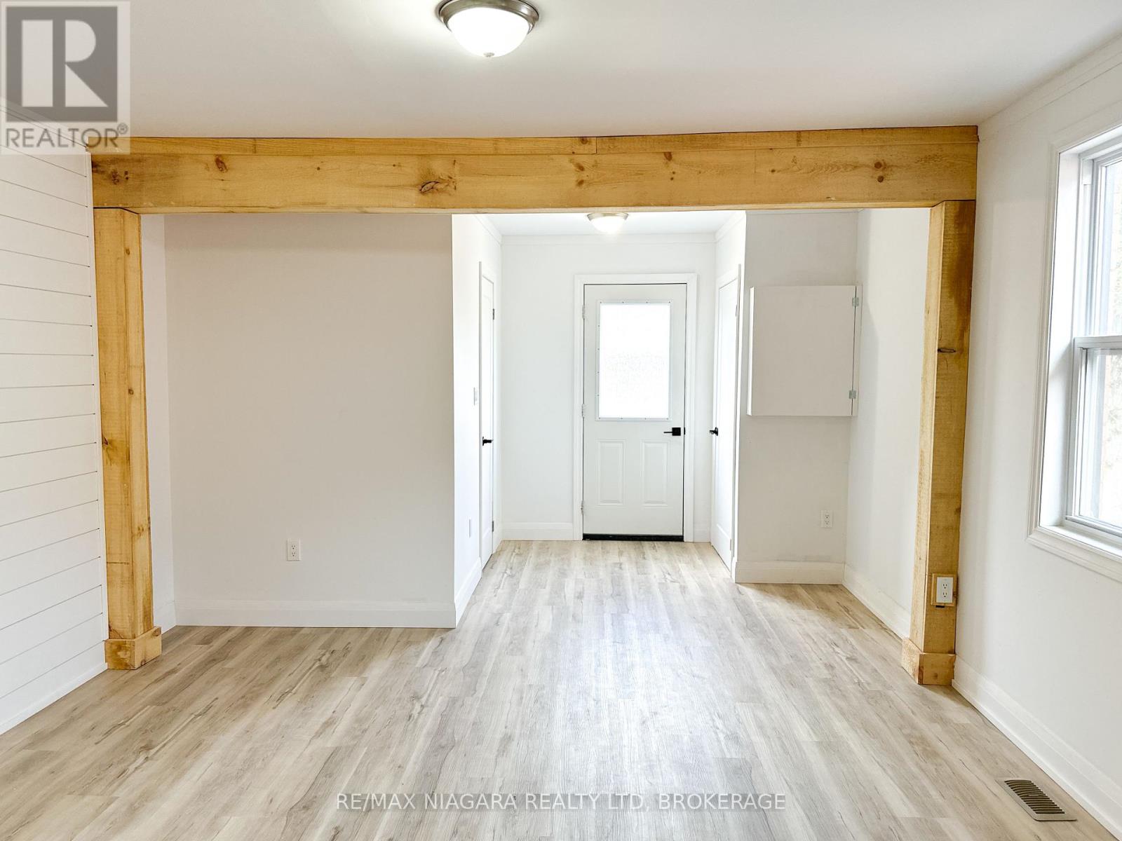 Photo 22 of Upper 233 Pelham Road, St Catharines ON