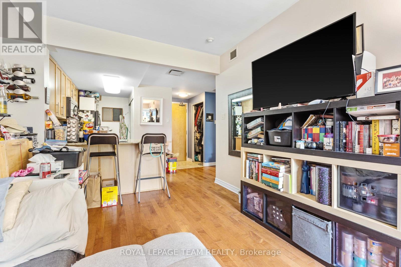 Photo 19 of 303 200 Lett Street, Ottawa ON