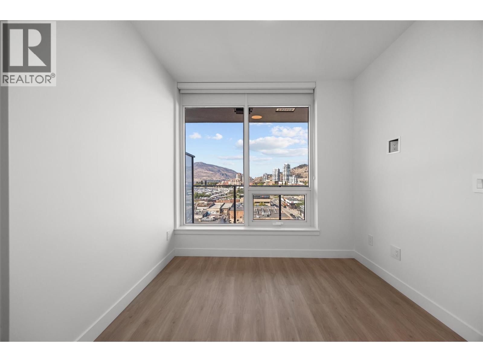 801 1626 Water Street, Kelowna