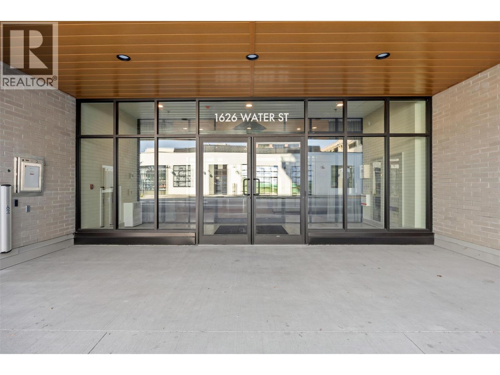 801 1626 Water Street, Kelowna