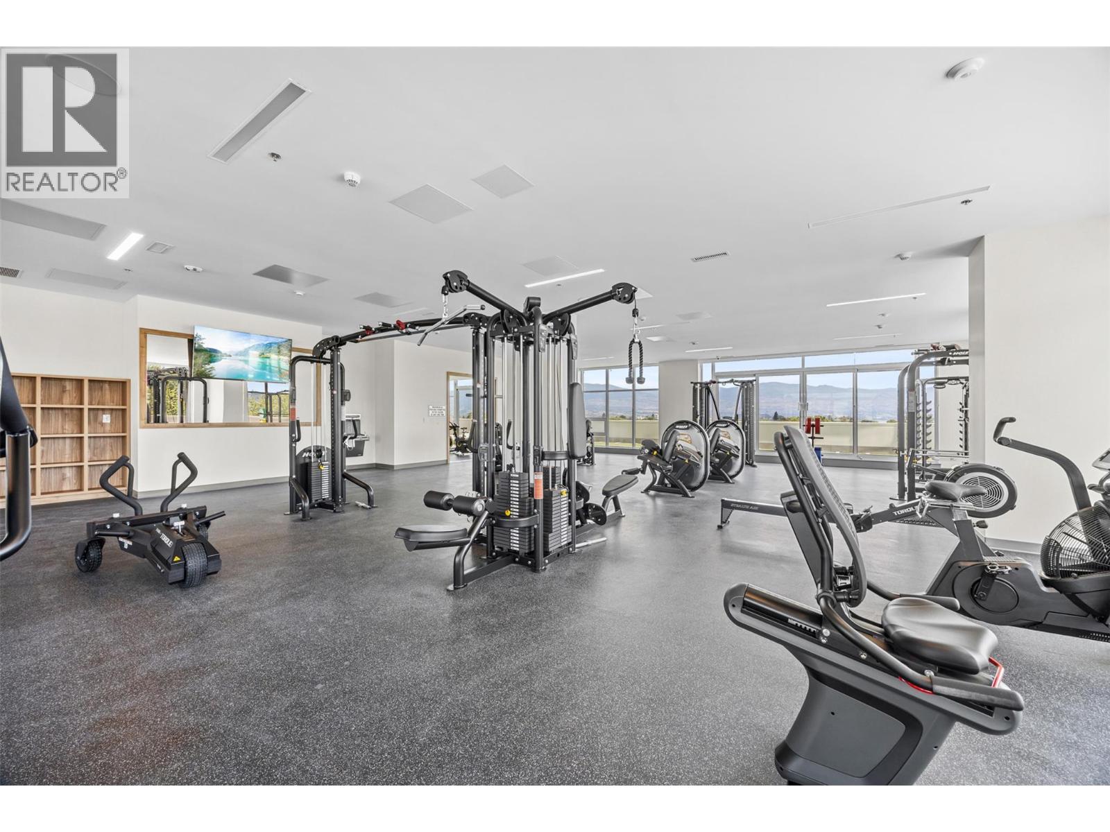801 1626 Water Street, Kelowna