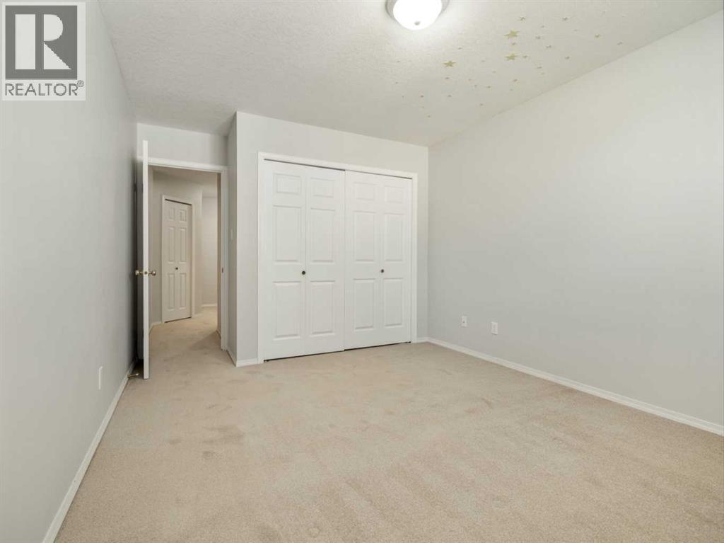 Photo 1 of 77 Columbia Boulevard W, Lethbridge AB