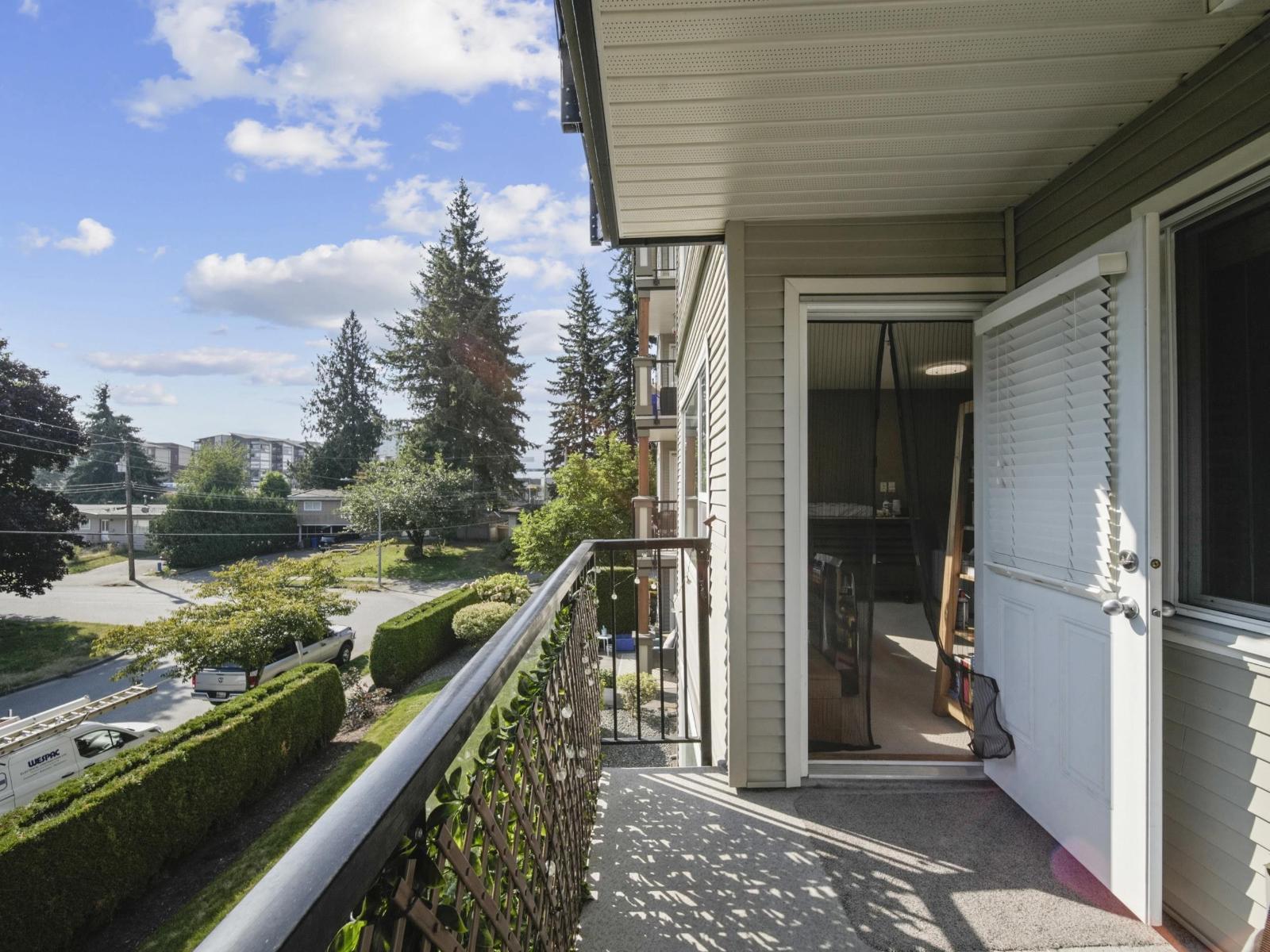 Photo 12 of 214 2990 Boulder Street, Abbotsford BC