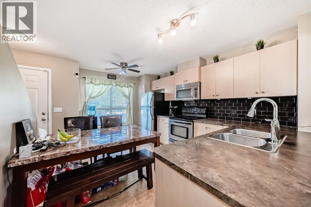 Photo 8 of 70 Erin Woods Court Se, Calgary AB