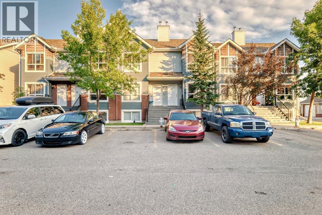 Photo 37 of 70 Erin Woods Court Se, Calgary AB