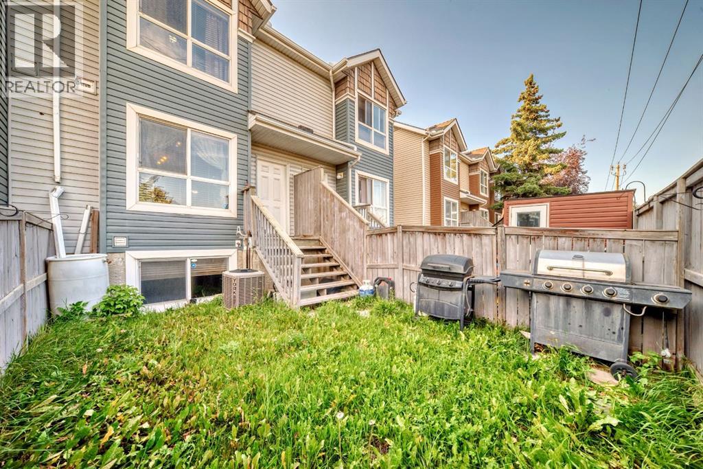 Photo 33 of 70 Erin Woods Court Se, Calgary AB