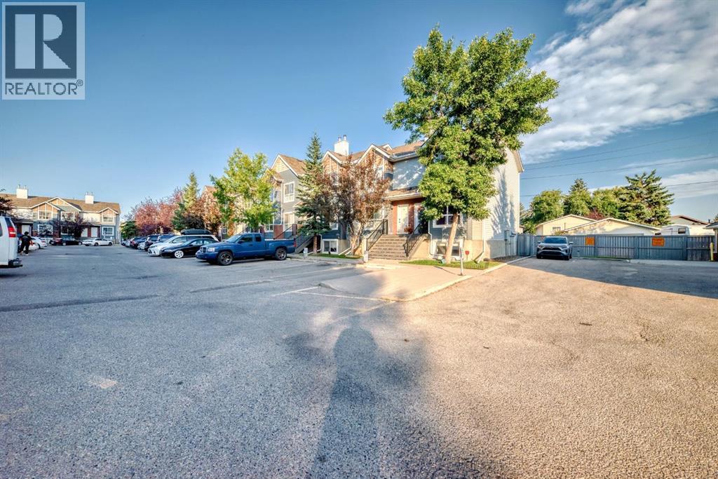 Photo 41 of 70 Erin Woods Court Se, Calgary AB