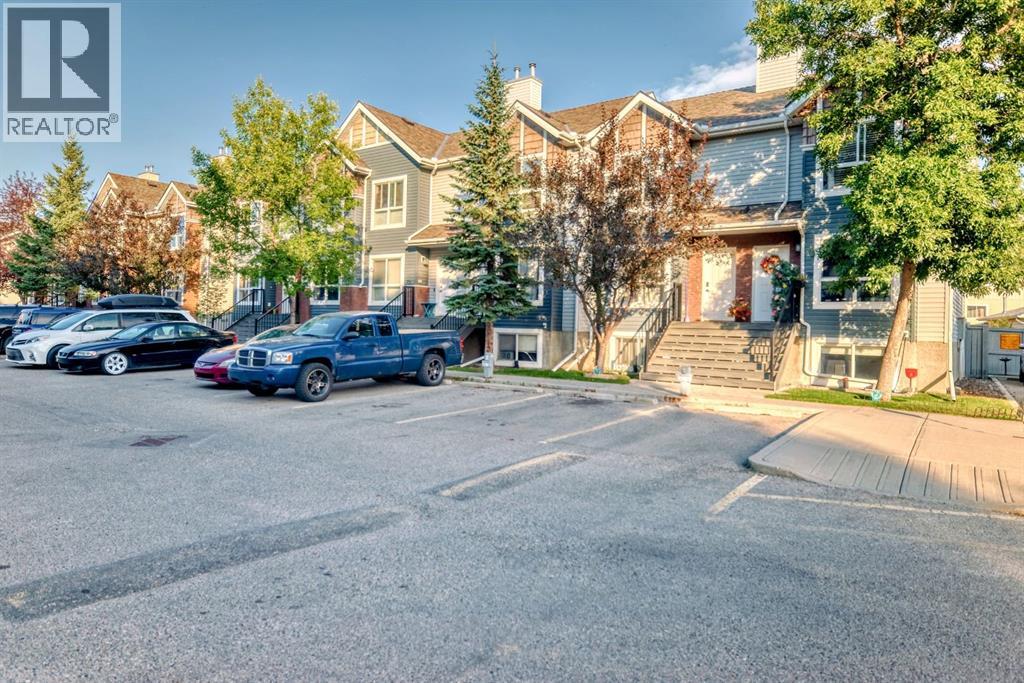 Photo 39 of 70 Erin Woods Court Se, Calgary AB