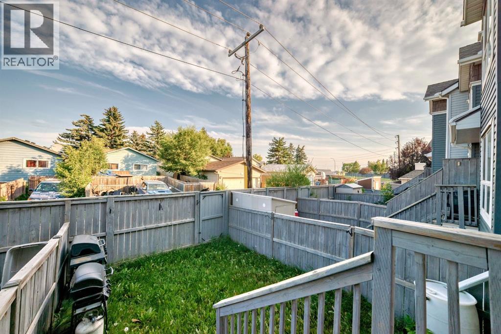 Photo 29 of 70 Erin Woods Court Se, Calgary AB