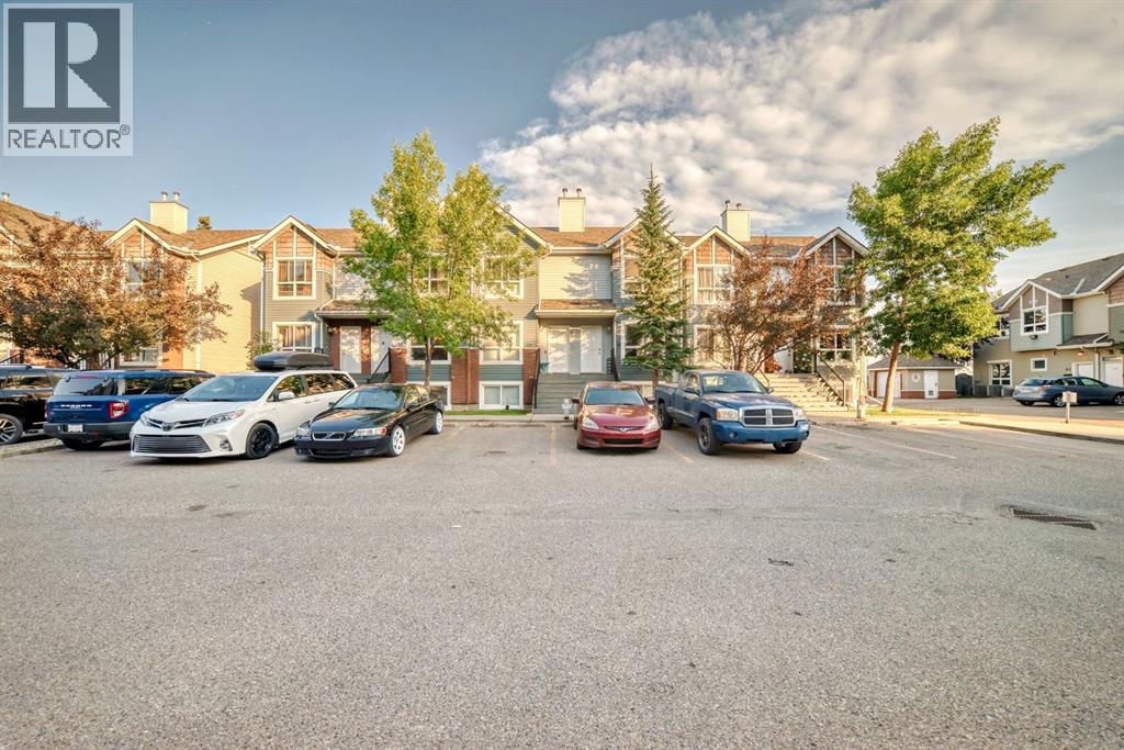 Photo 40 of 70 Erin Woods Court Se, Calgary AB