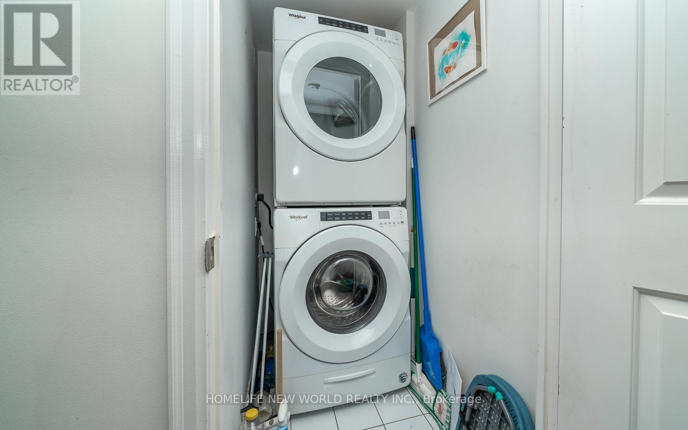 Photo 22 of 302 35 Bastion Street, Toronto ON