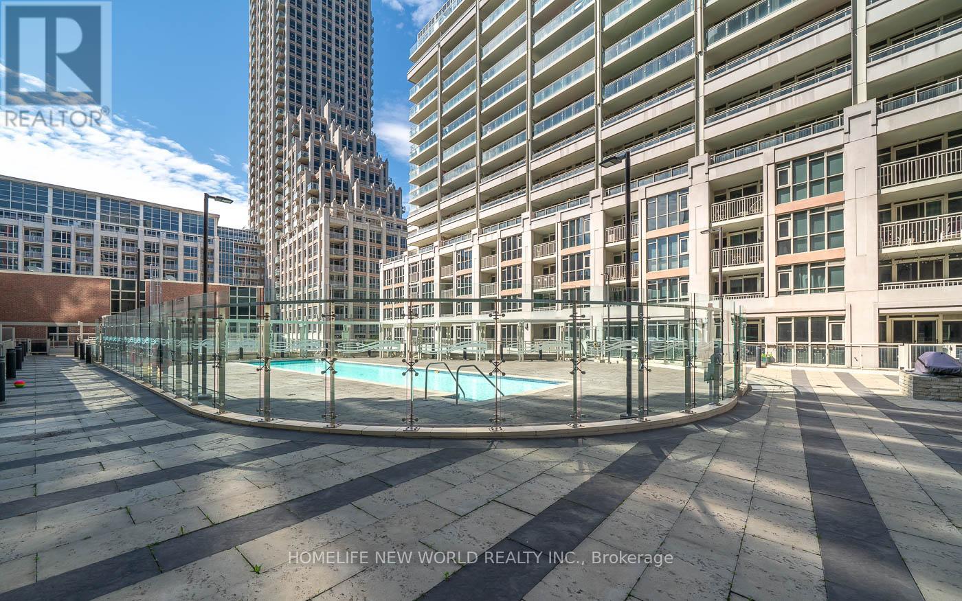 Photo 26 of 302 35 Bastion Street, Toronto ON