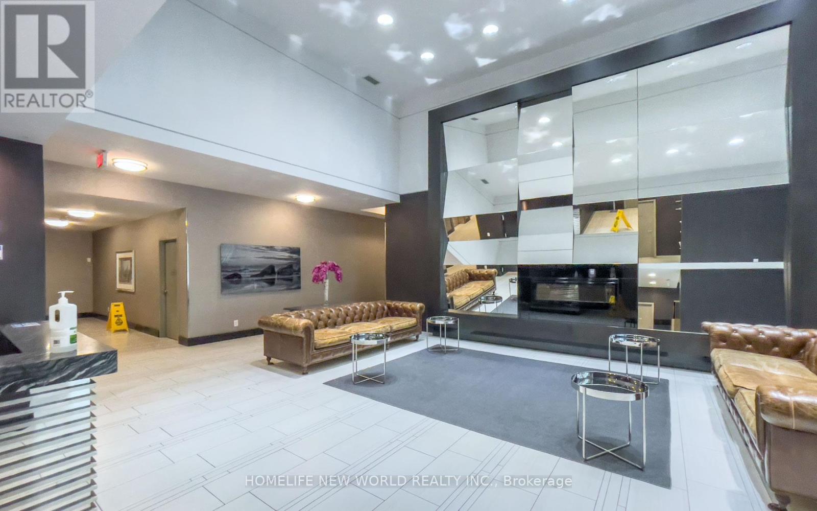 Photo 3 of 302 35 Bastion Street, Toronto ON