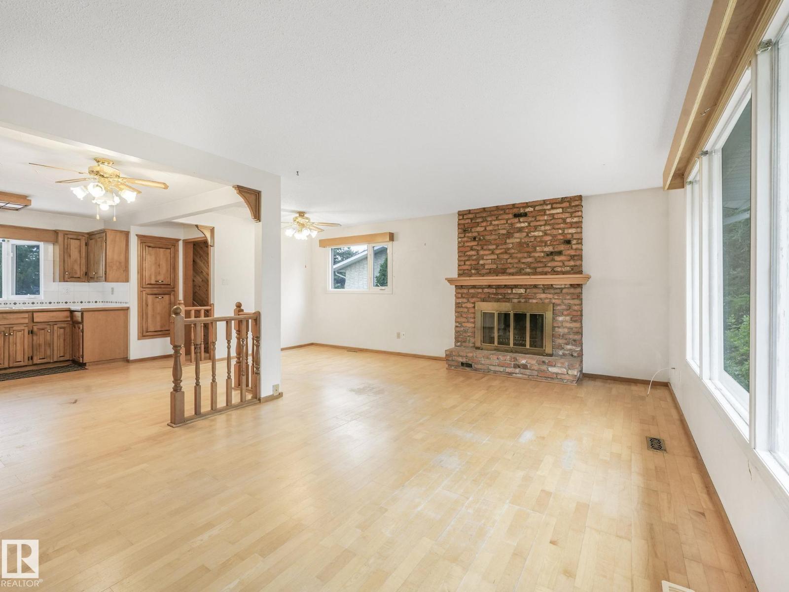 Photo 1 of 167 Larose Dr, St Albert AB