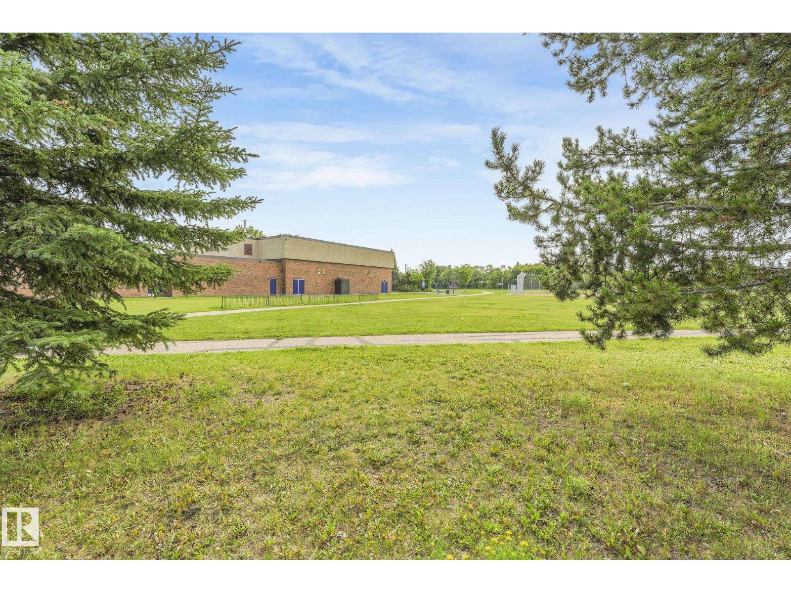 Photo 56 of 167 Larose Dr, St Albert AB
