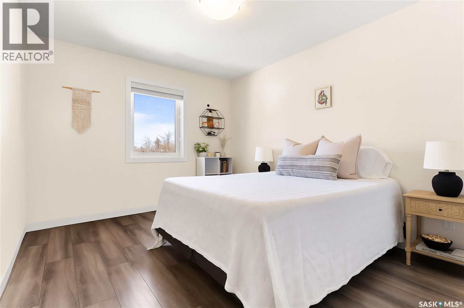 Photo 15 of 3124 Hill Avenue, Regina SK