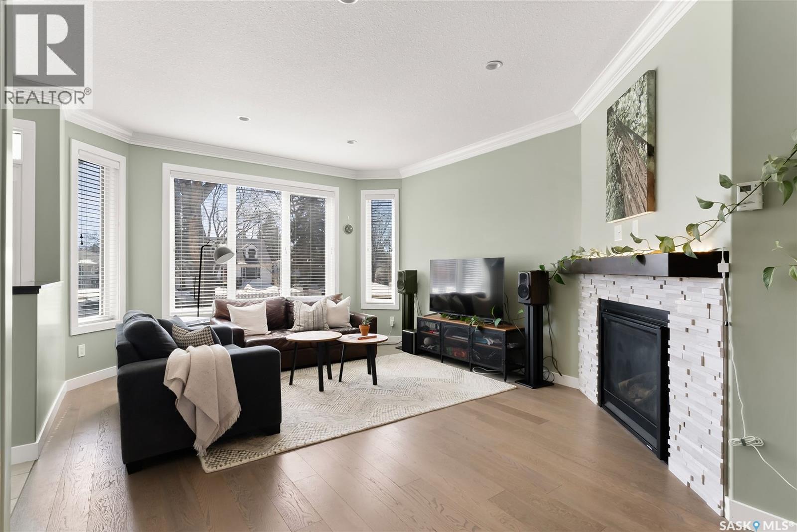 Photo 6 of 3124 Hill Avenue, Regina SK