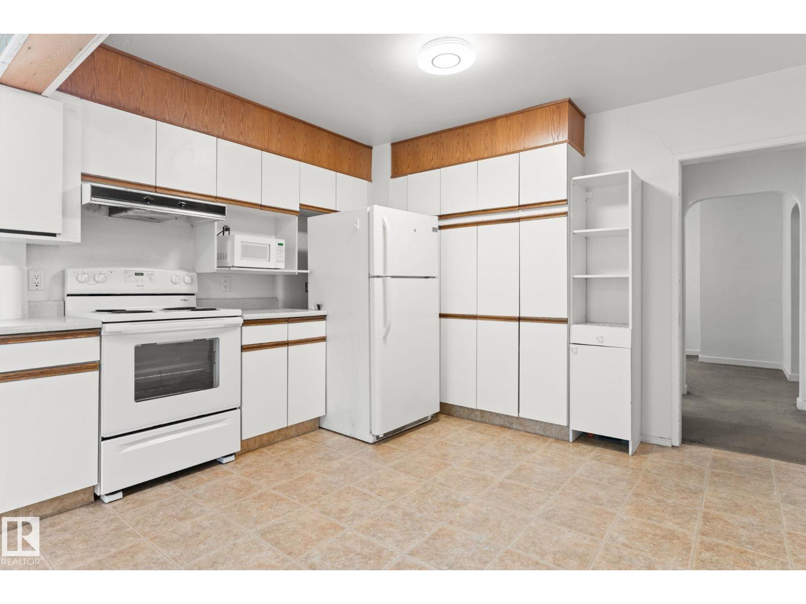 Photo 22 of 11234 71 Av Nw, Edmonton AB