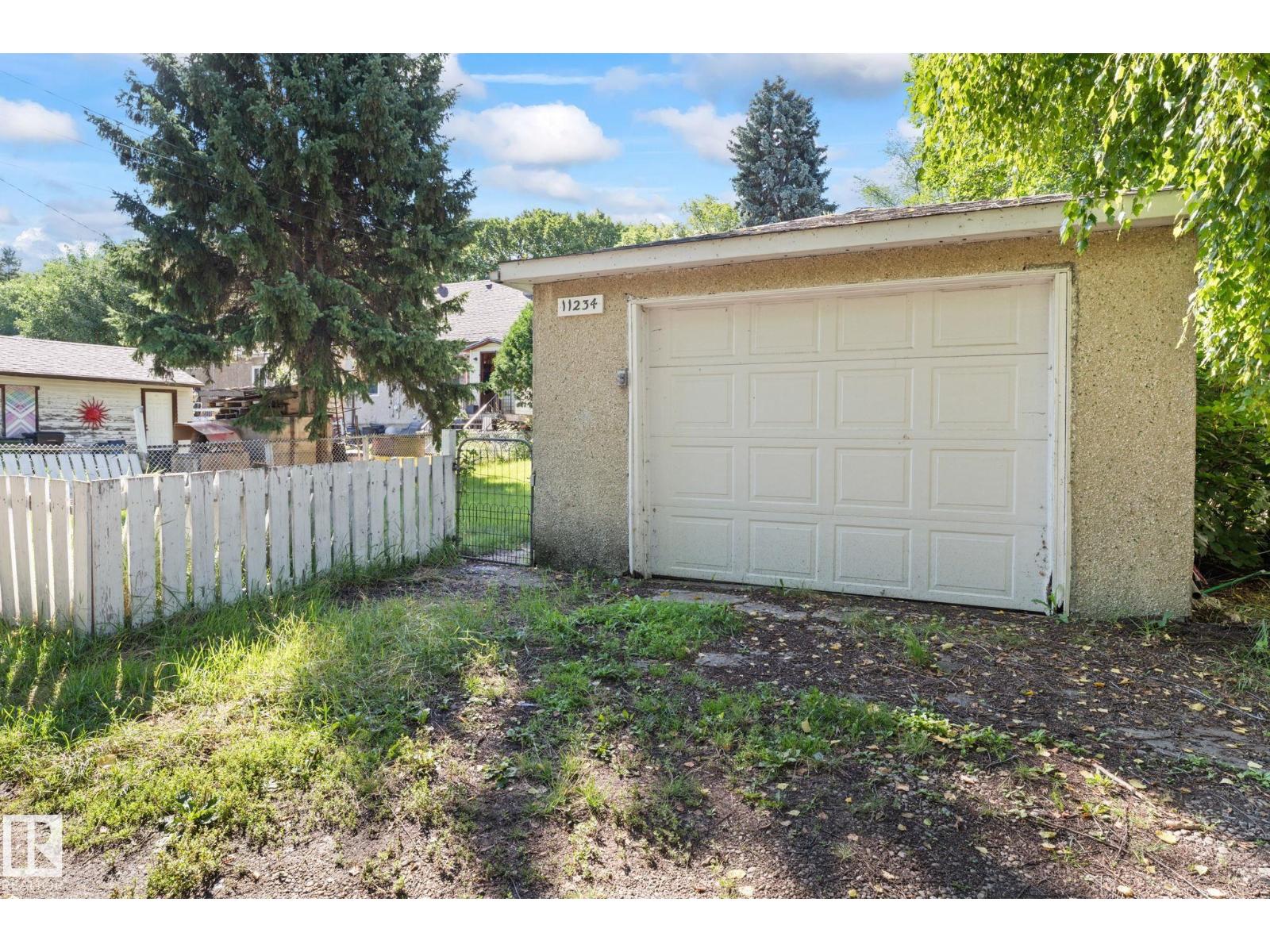 Photo 37 of 11234 71 Av Nw, Edmonton AB
