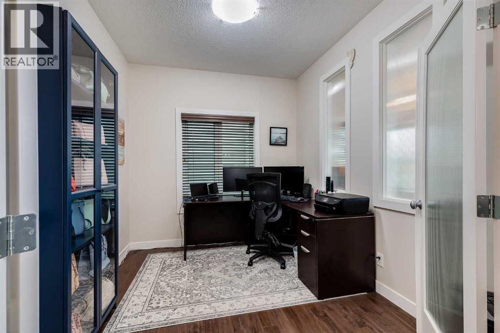 Photo 18 of 69 Ravenskirk Close Se, Airdrie AB