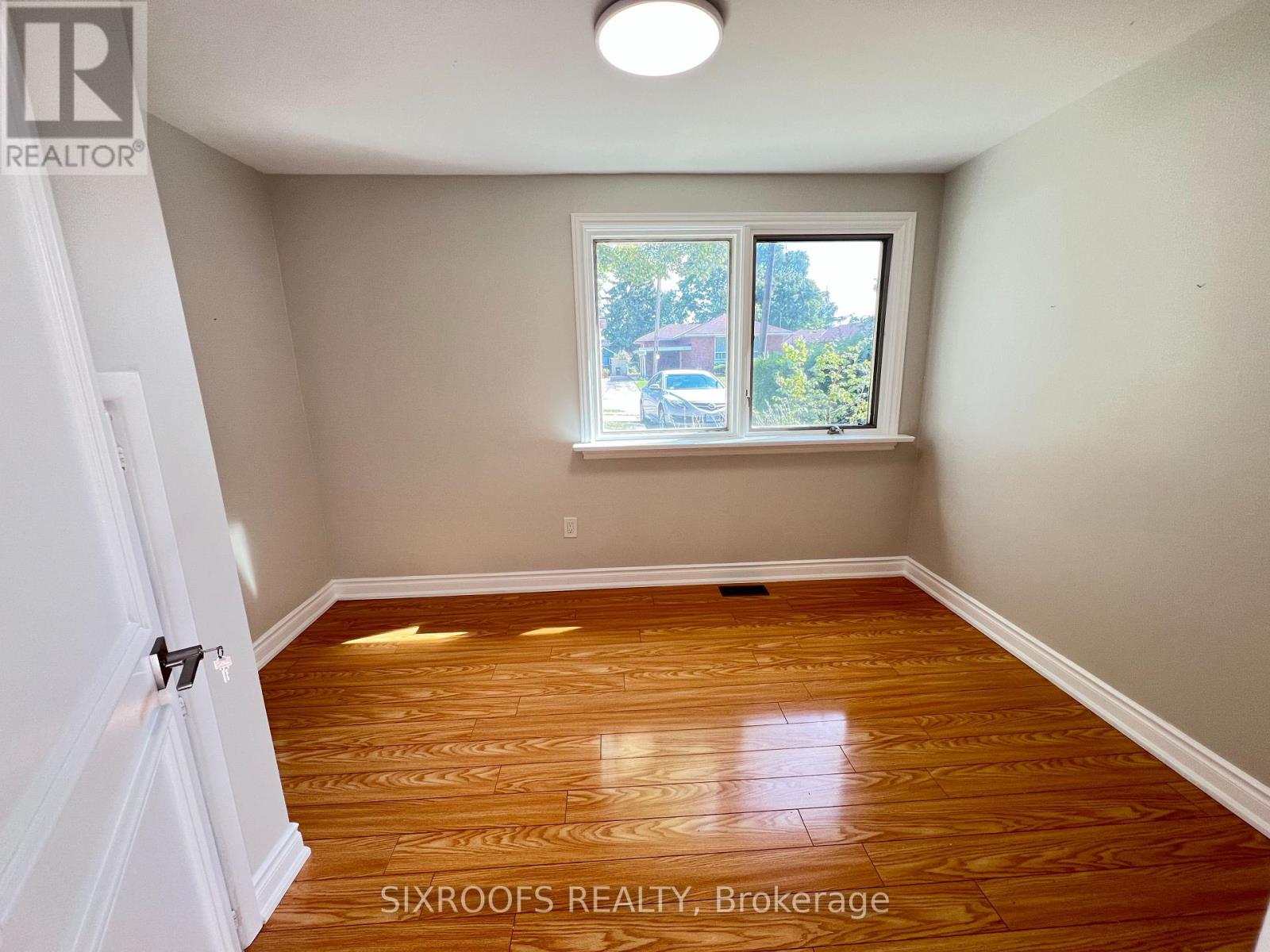 Photo 1 of Lower 60 Beacham Crescent, Toronto ON