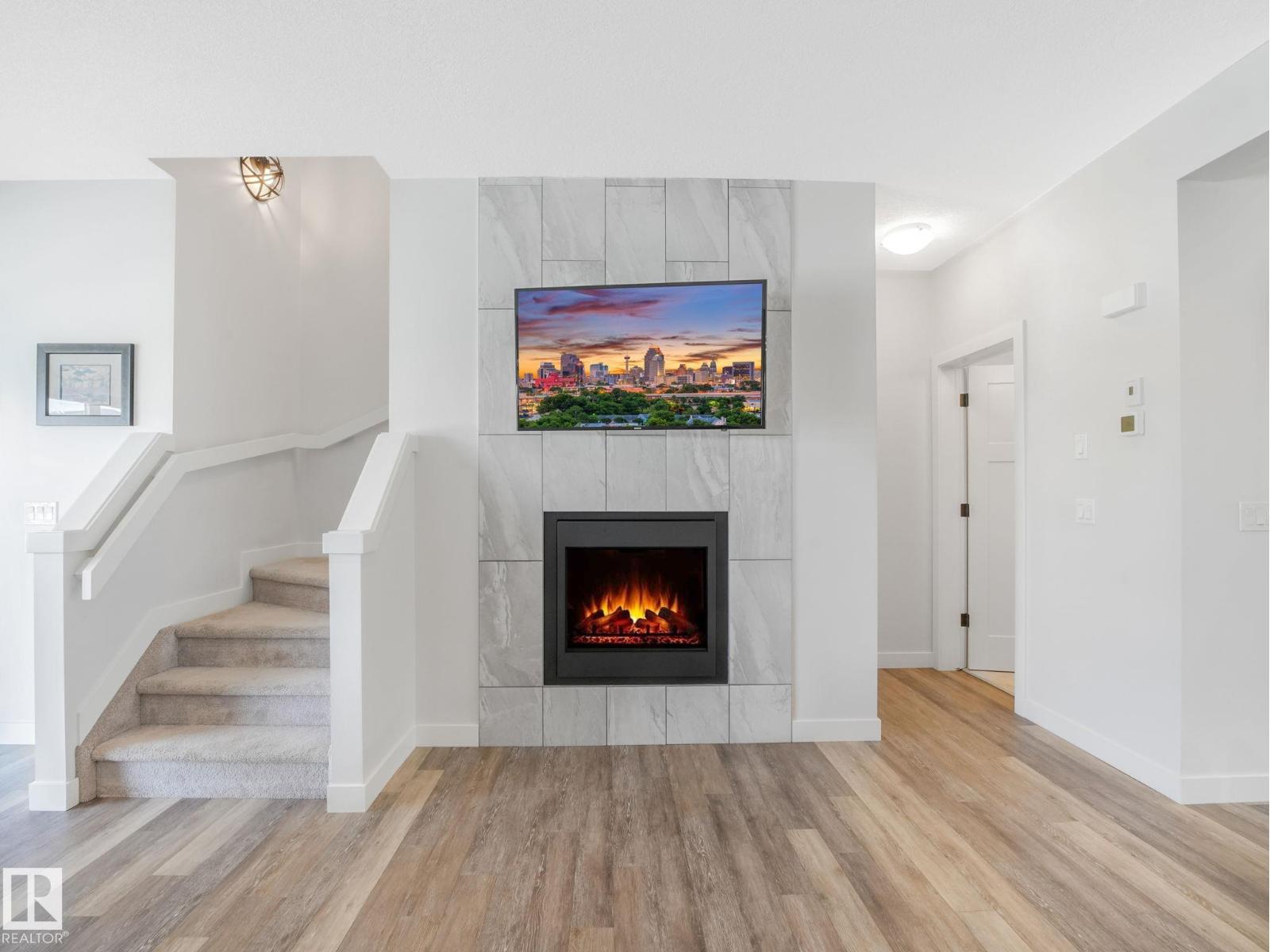 Photo 9 of 6693 Cardinal Rd Sw, Edmonton AB