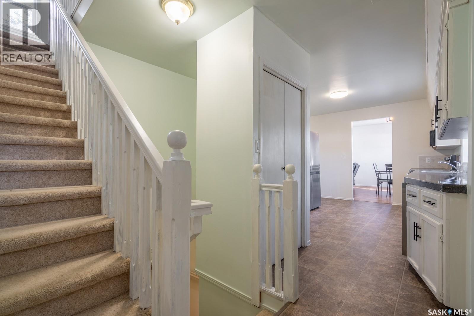 Photo 1 of 279 Angus Street, Regina SK