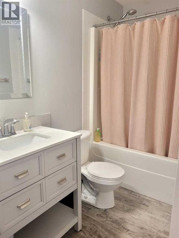 Photo 4 of 8801 125 Avenue, Grande Prairie AB